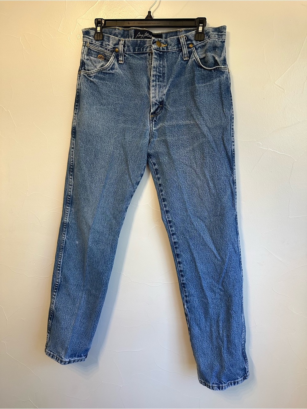 George Straight Cowboy Collection Wrangler Men's Slim Straight Blue Denim Jeans